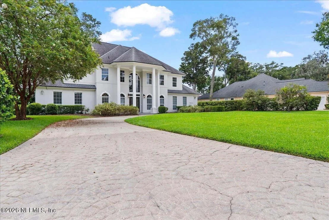 Photo of 13832 ADMIRALS BEND Drive