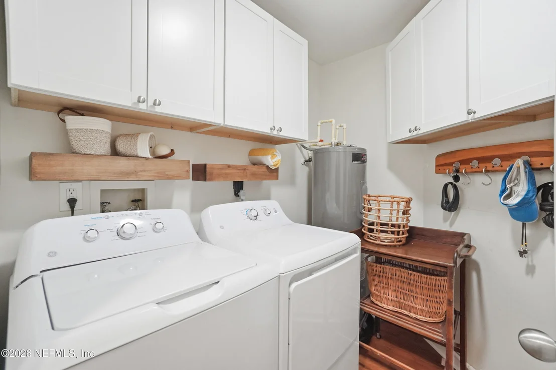Photo of 276 BRIGHTON Court