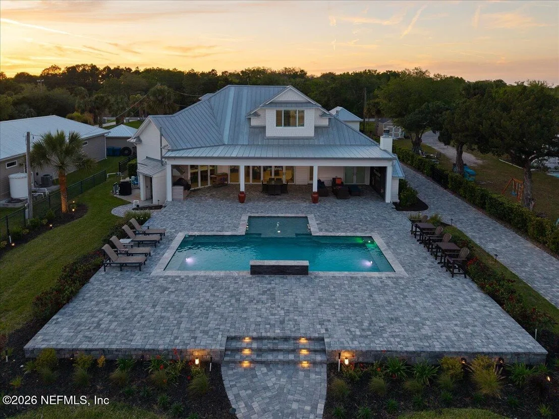 Photo of 9136 HECKSCHER Drive