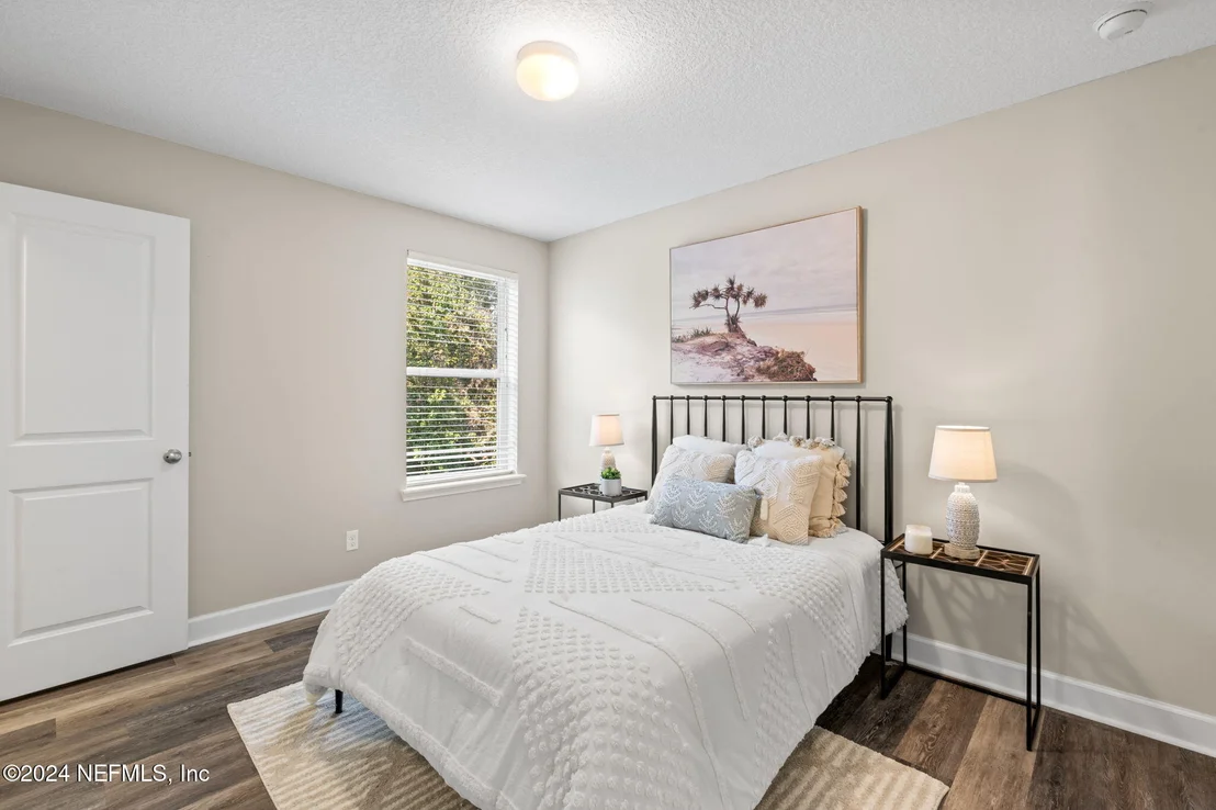 Photo of 237 SPRING PARK Avenue