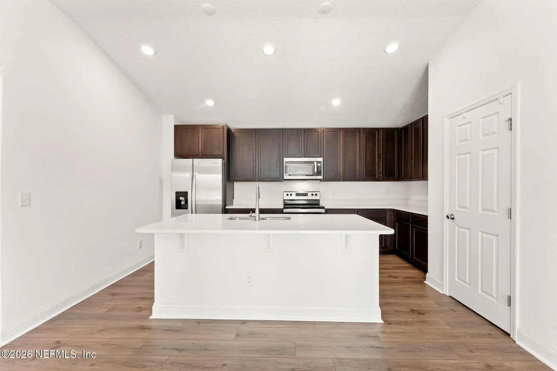 Photo of 2907 LUCILLE Lane