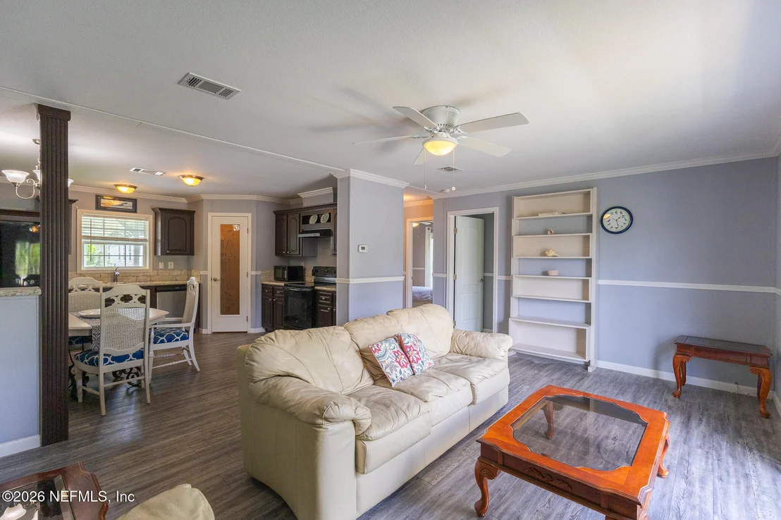 Photo of 156 LAKE MARGO Drive