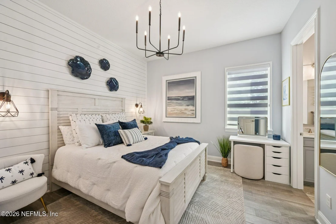 Photo of 32 HIGH OAKS Place