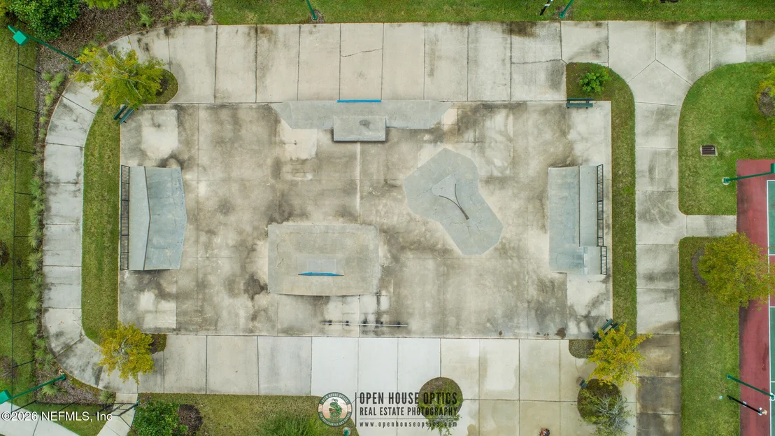 Photo of 385 LOLLY Lane