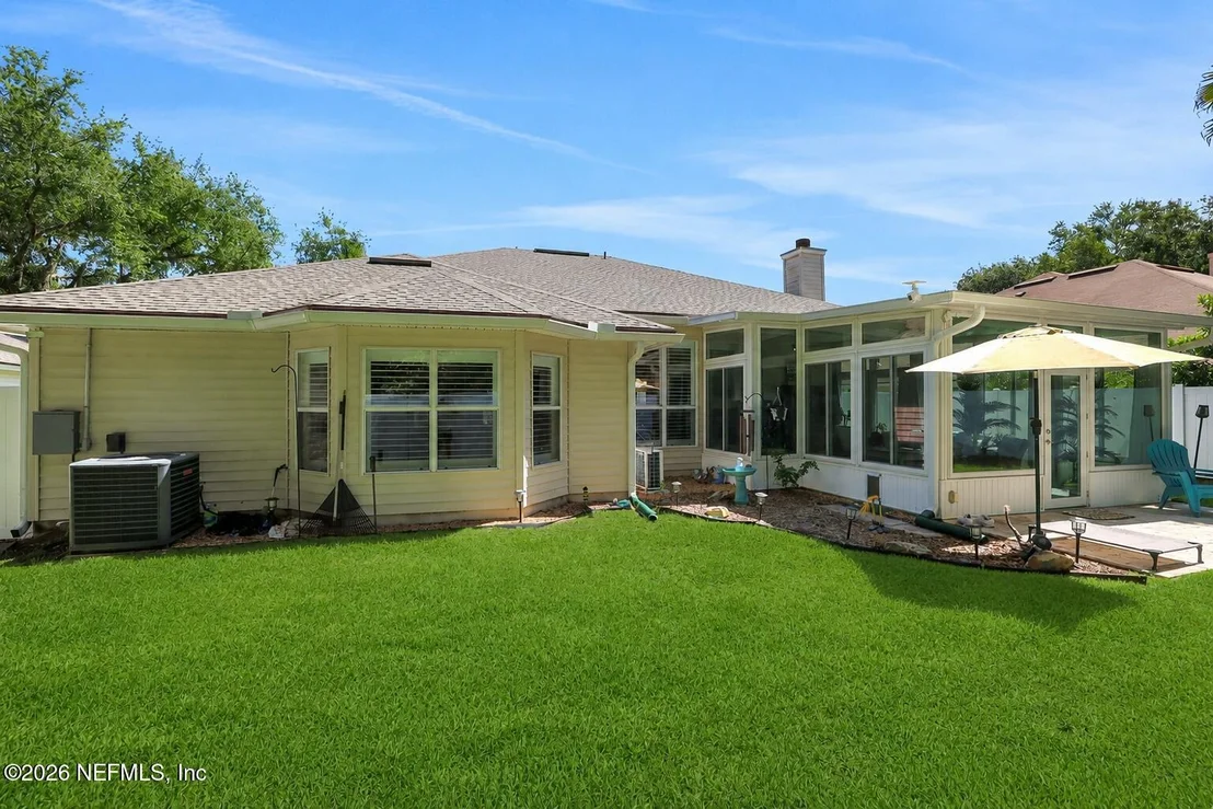 Photo of 1004 FLORA PARKE Drive