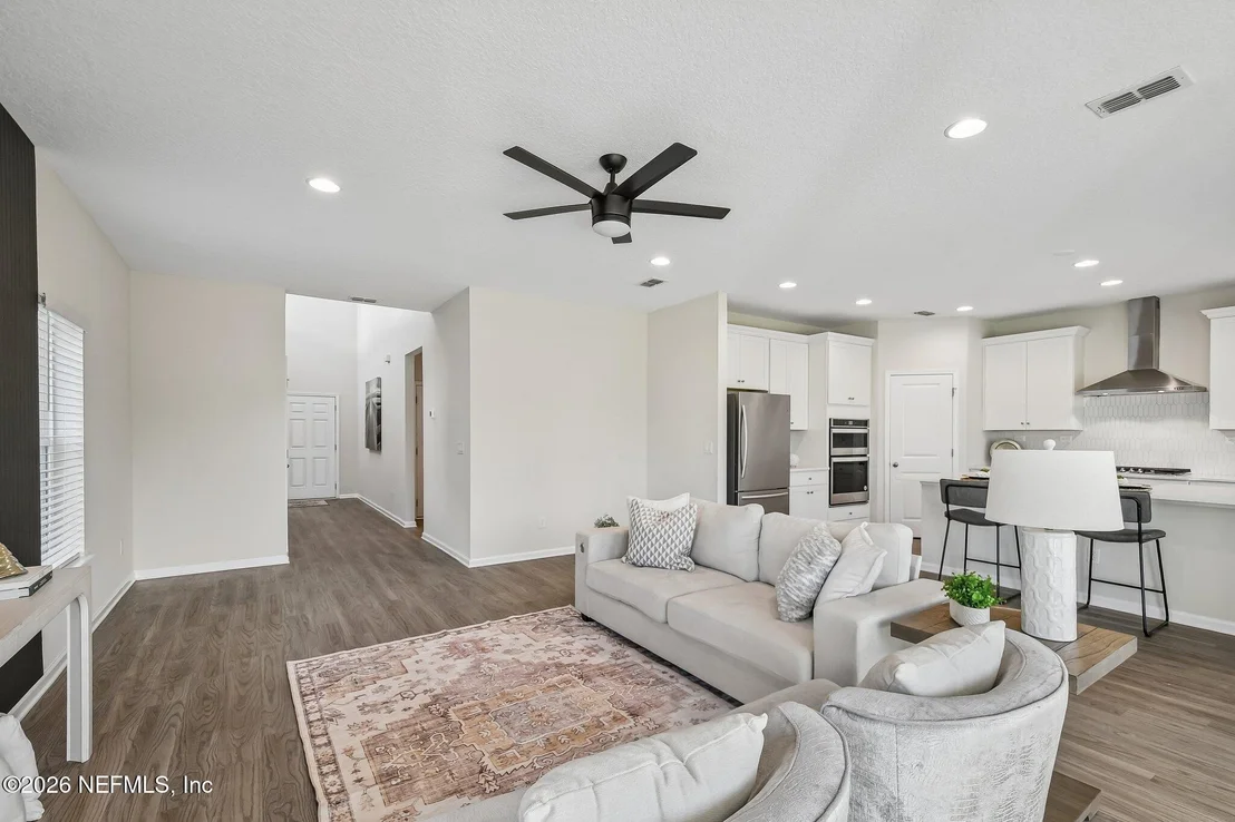 Photo of 250 HOLLY FOREST Drive