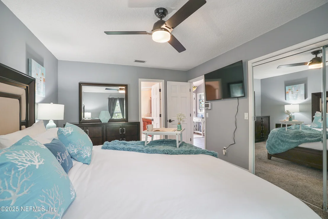 Photo of 4041 PINE RUN Circle