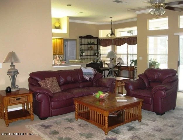 Photo of 525 Willow Oak Lane
