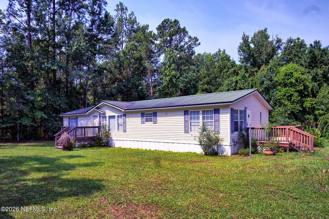 Photo of 134 BARDIN ESTATES Circle