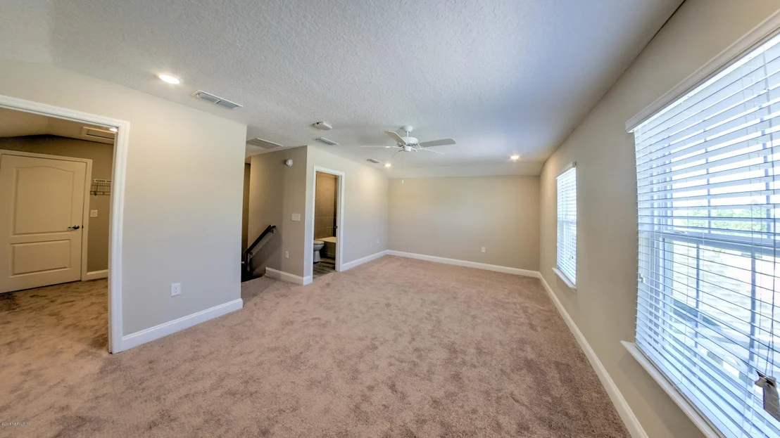 Photo of 318 RIVERCLIFF Trail