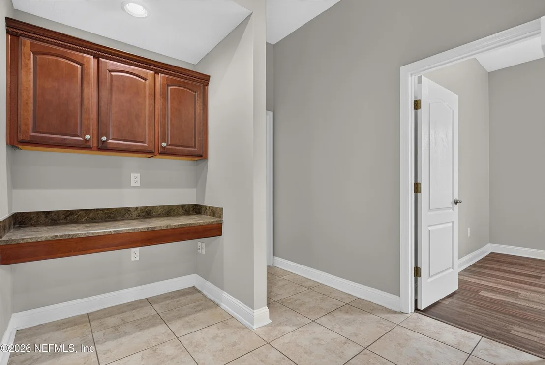 Photo of 4109 EAGLE LANDING Parkway