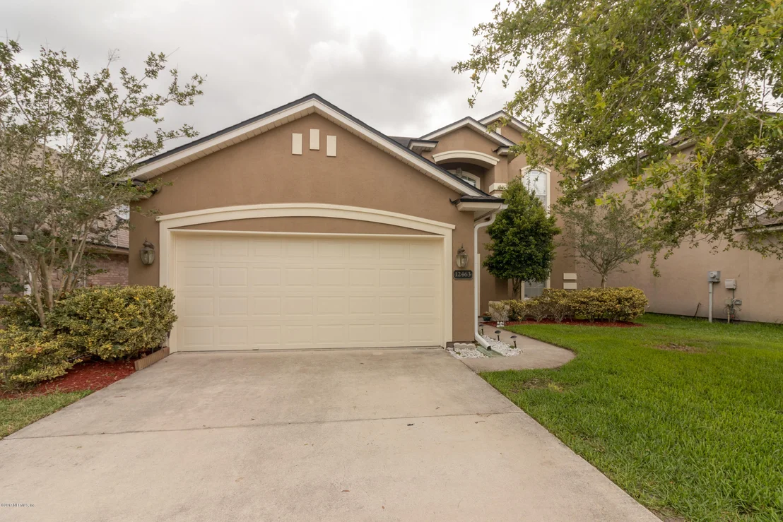 Photo of 12463 SUNCHASE Drive