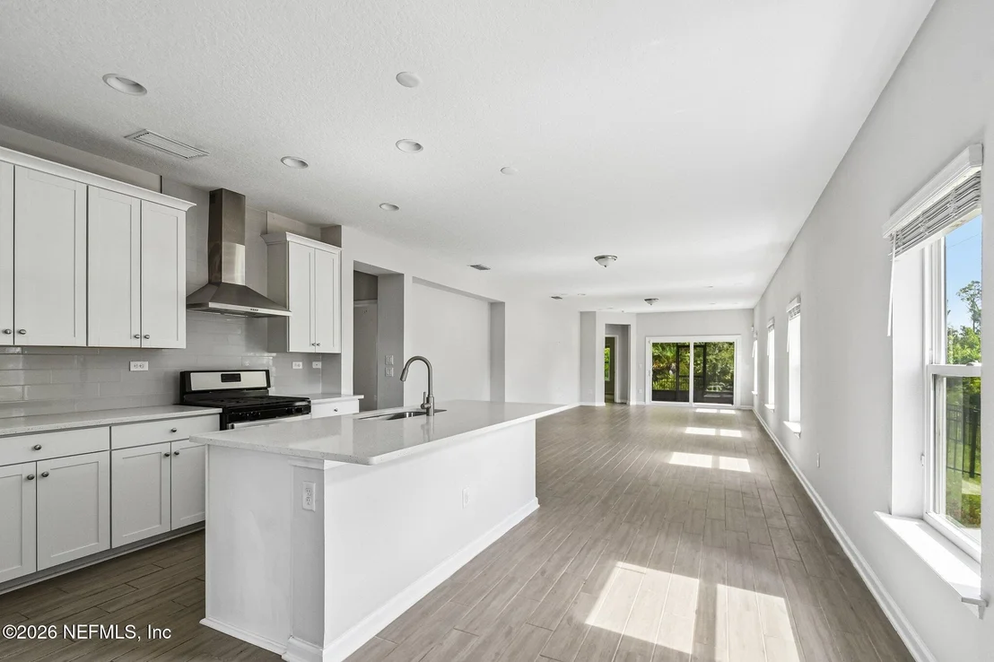 Photo of 184 WINEBERRY Lane