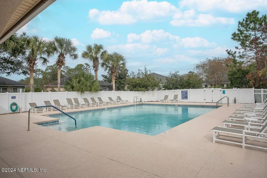Photo of 1053 RIDGEWOOD Lane