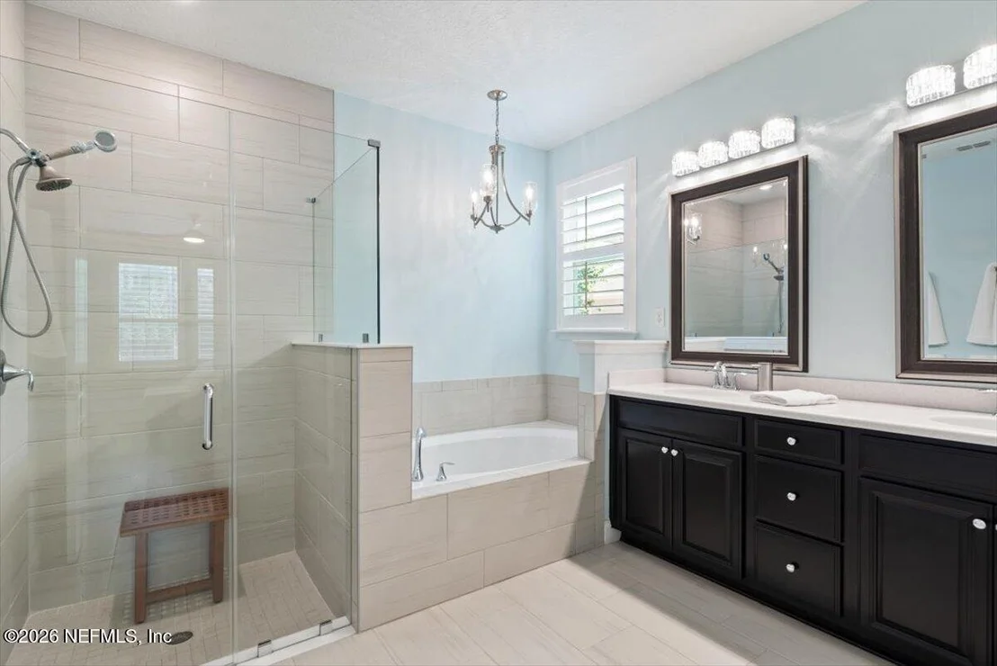 Photo of 472 GLORIETA Drive