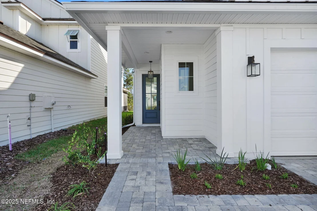Photo of 299 REFLECTIONS Avenue