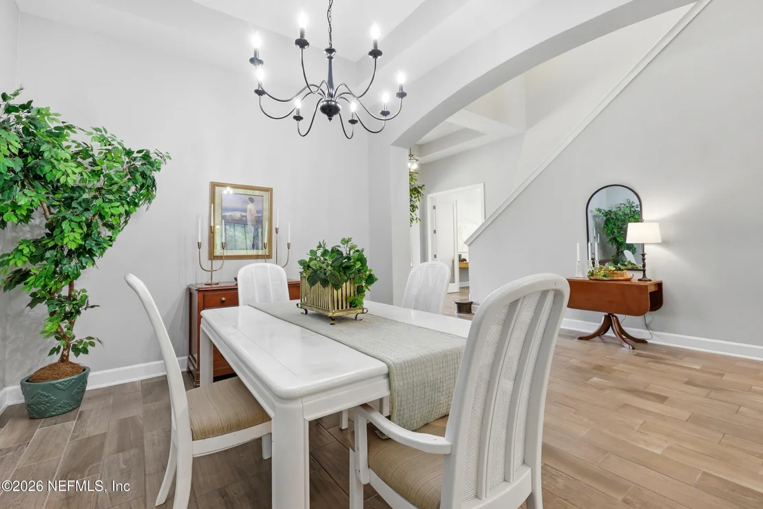Photo of 359 GLENNEYRE Circle