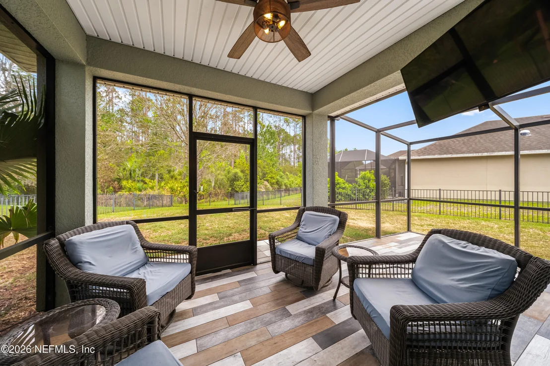 Photo of 341 ASPEN LEAF Drive