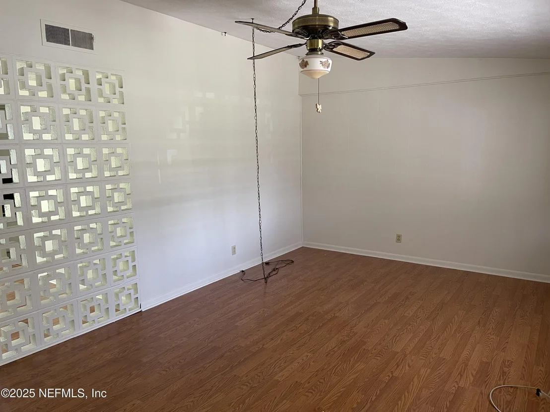 Photo of 11533 SOFORENKO Drive