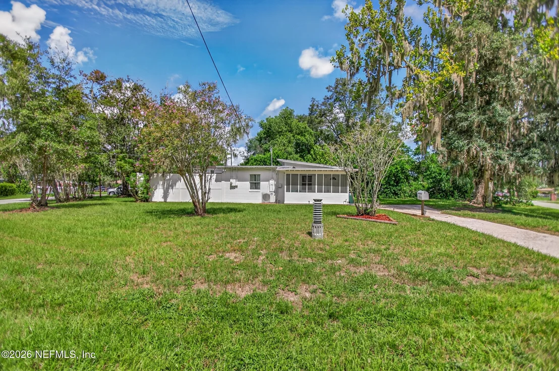Photo of 4186 RUBY Drive E