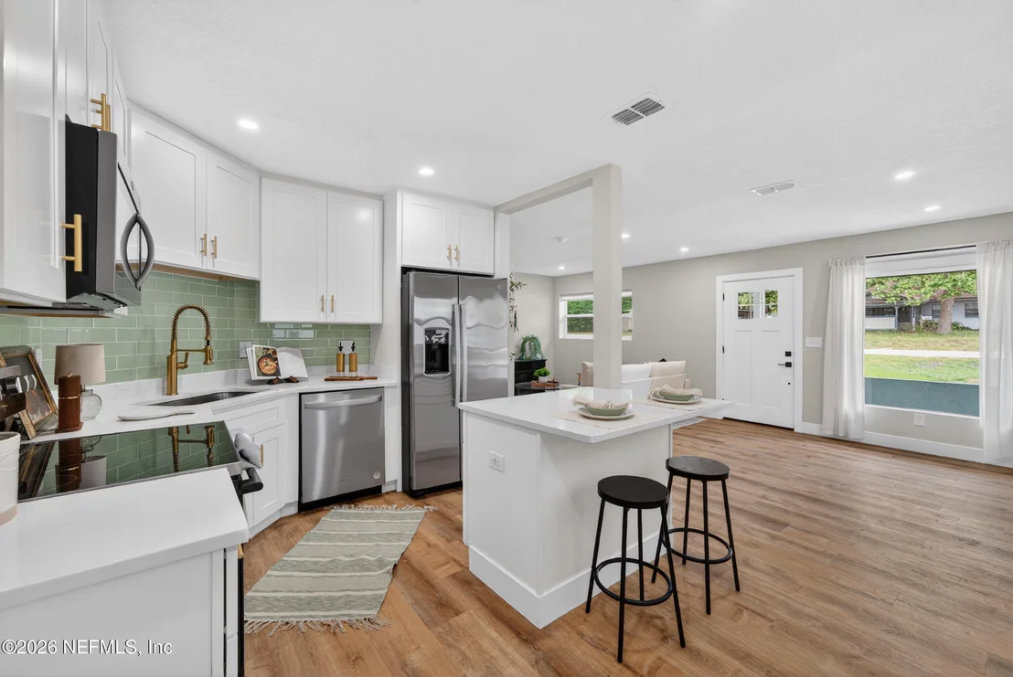 Photo of 1364 DOMAS Drive