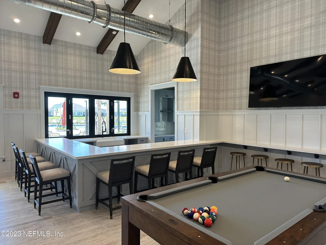 Photo of 387 AMBERWOOD Drive