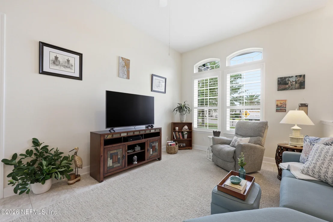 Photo of 437 ESCALANTE Court