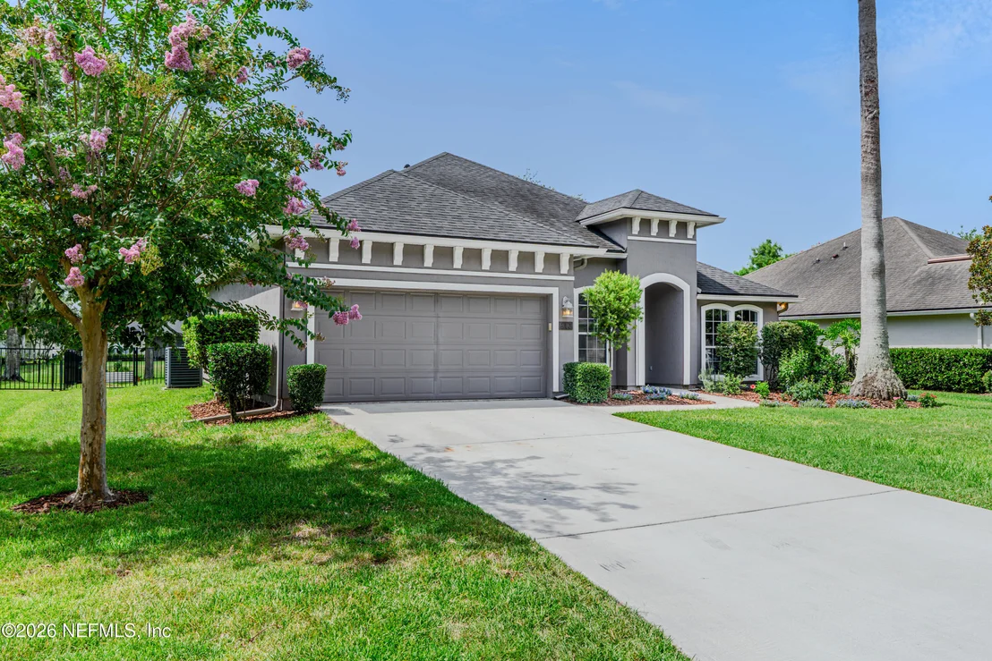 Photo of 913 E TERRANOVA Way