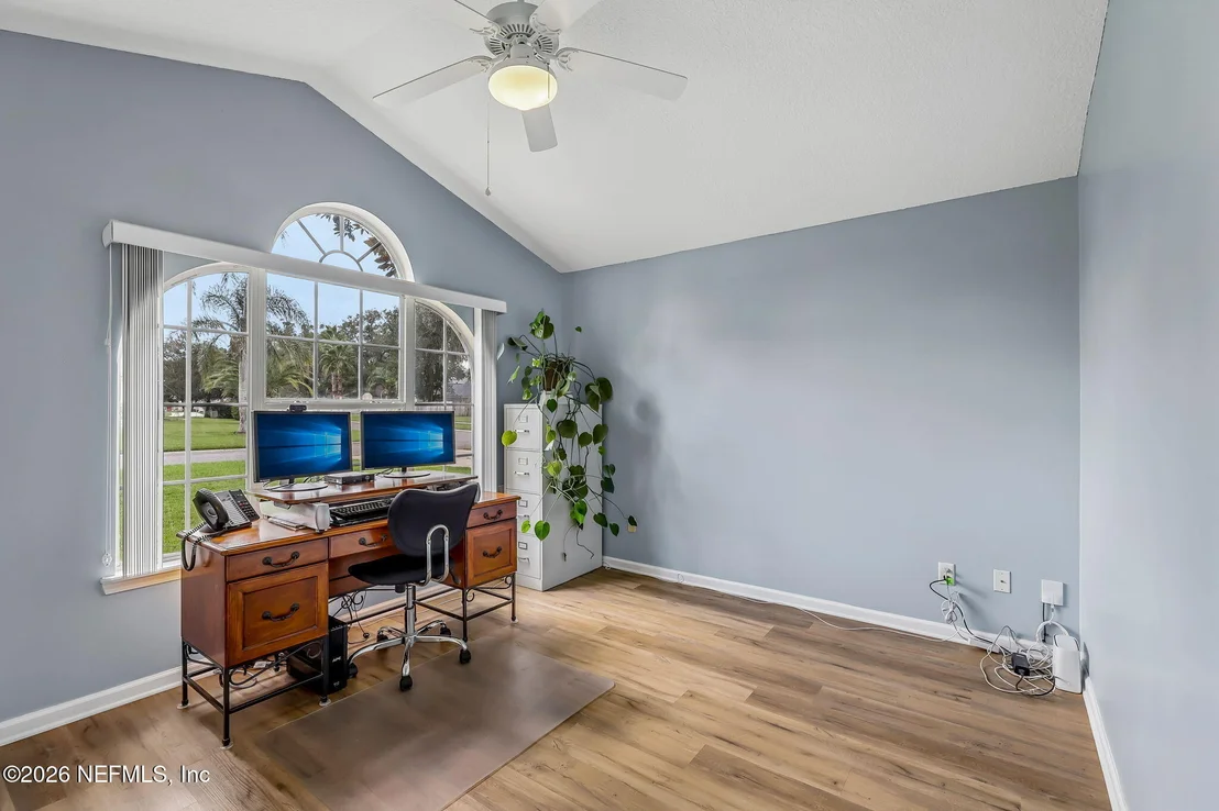 Photo of 2567 SPRING MEADOWS Drive