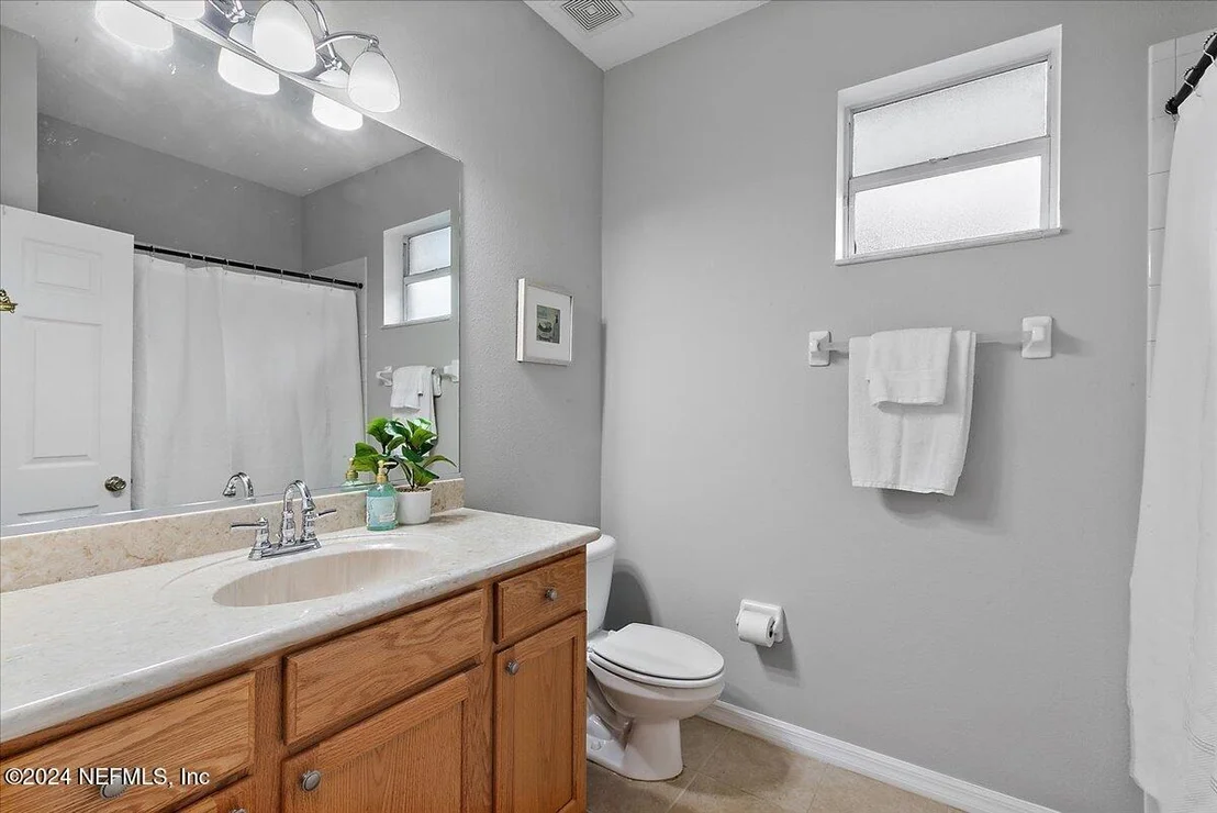 Photo of 1053 RIDGEWOOD Lane