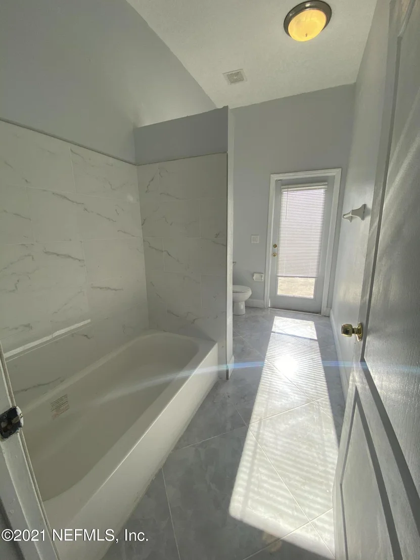Photo of 10313 MEADOW POINT Drive
