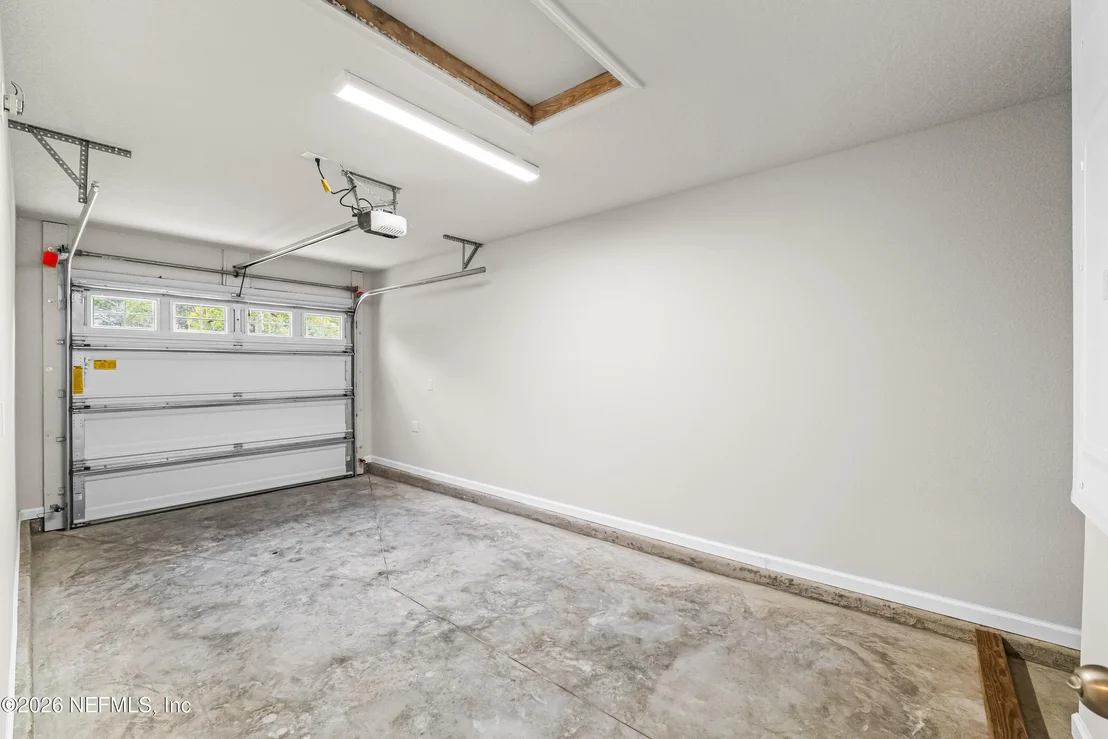 Photo of 237 W 39TH Street