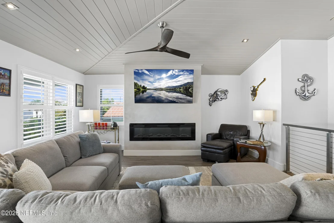Photo of 5497 PELICAN Way