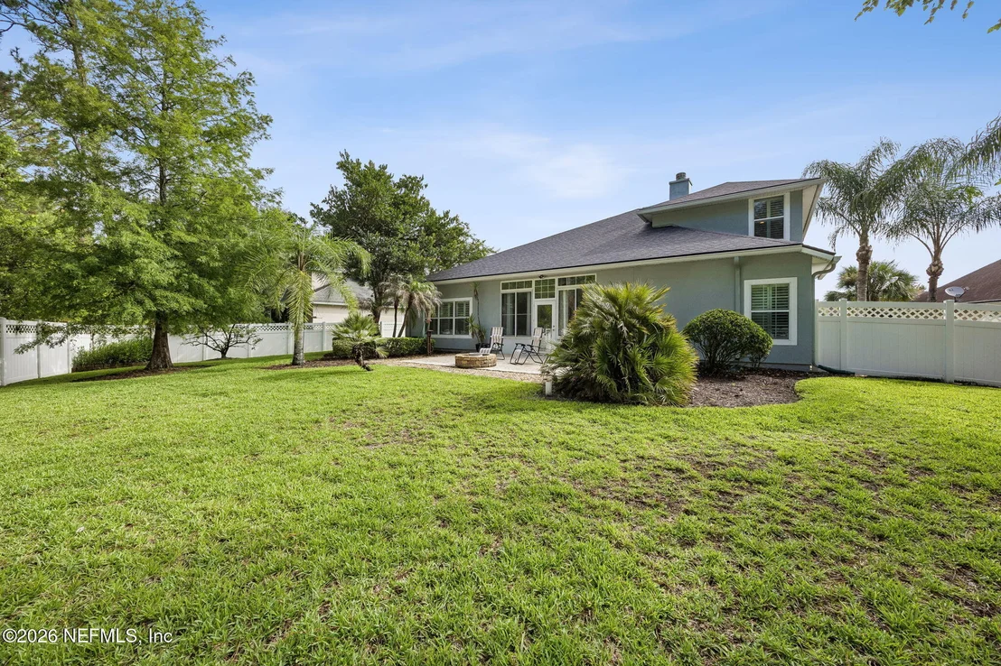 Photo of 276 ELLSWORTH Circle