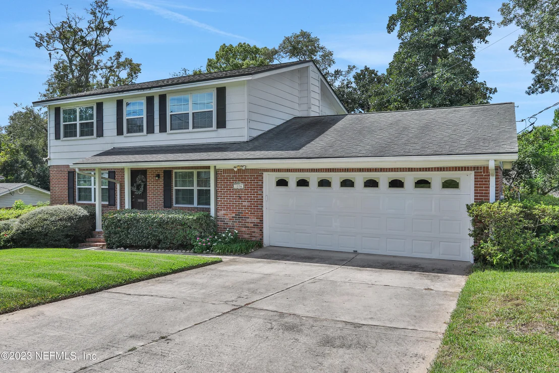 Photo of 1036 GLEN ECHO Road