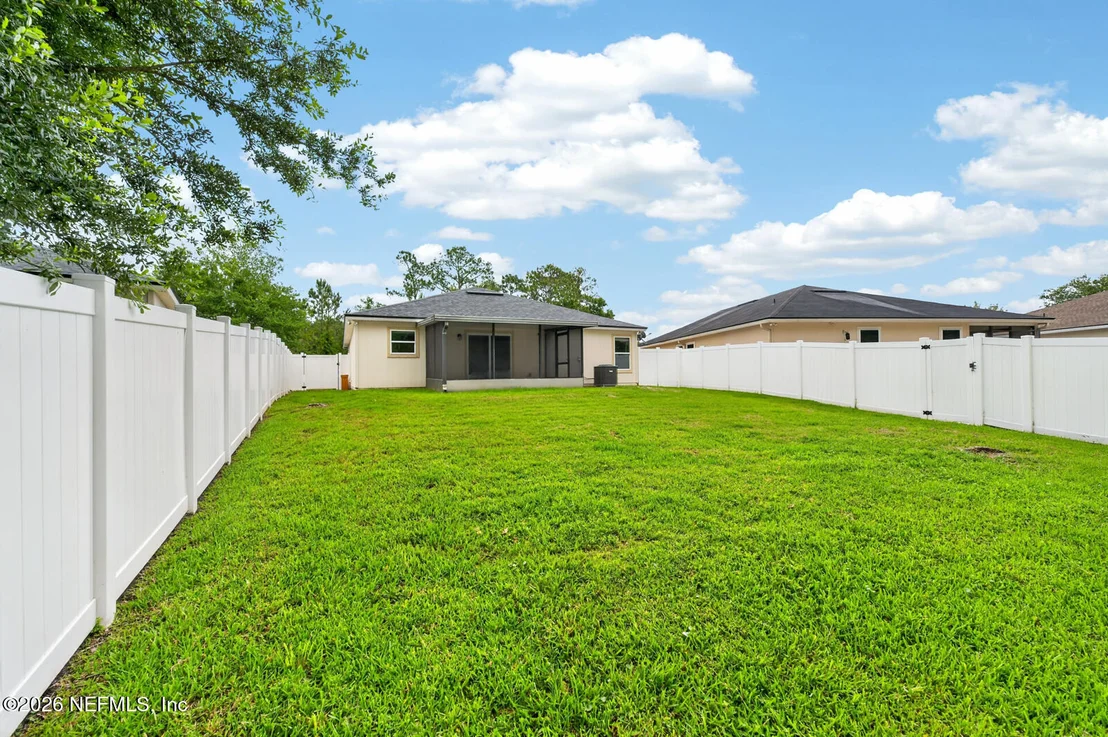 Photo of 161 N TWIN MAPLE Road