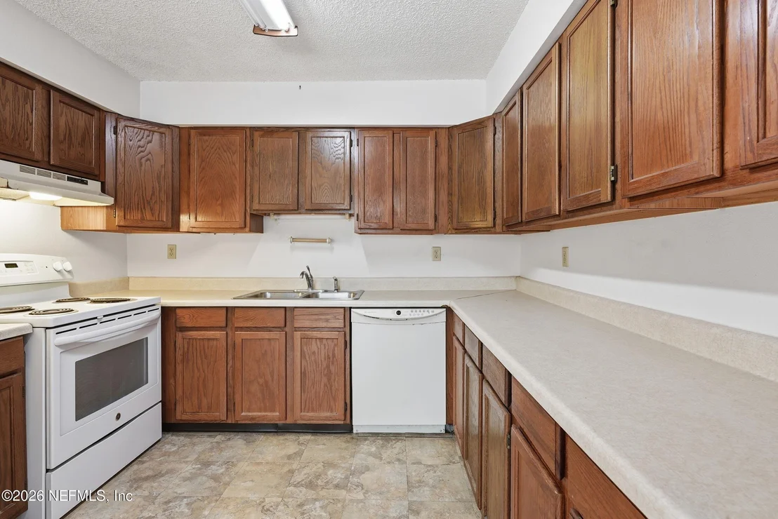 Photo of 7593 SILVER SANDS Road