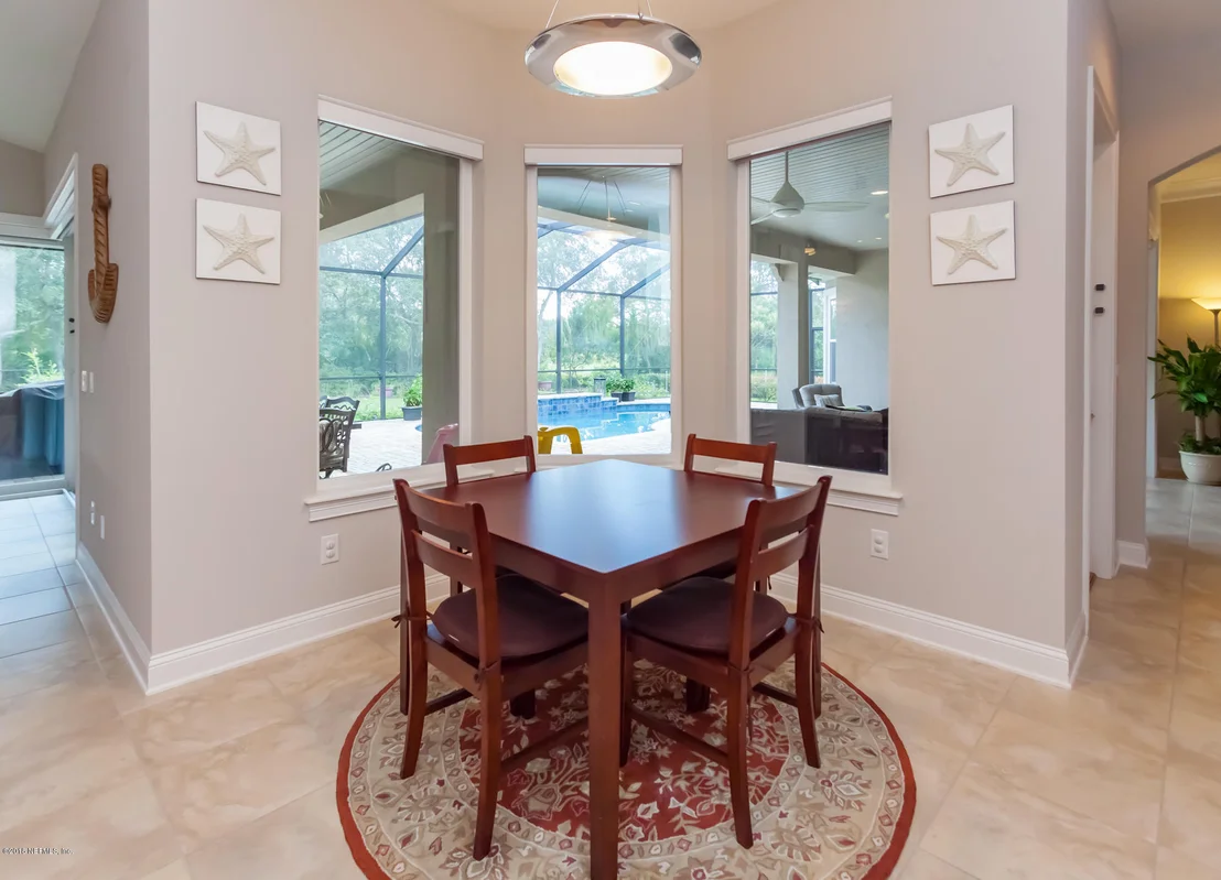 Photo of 216 VALE Drive