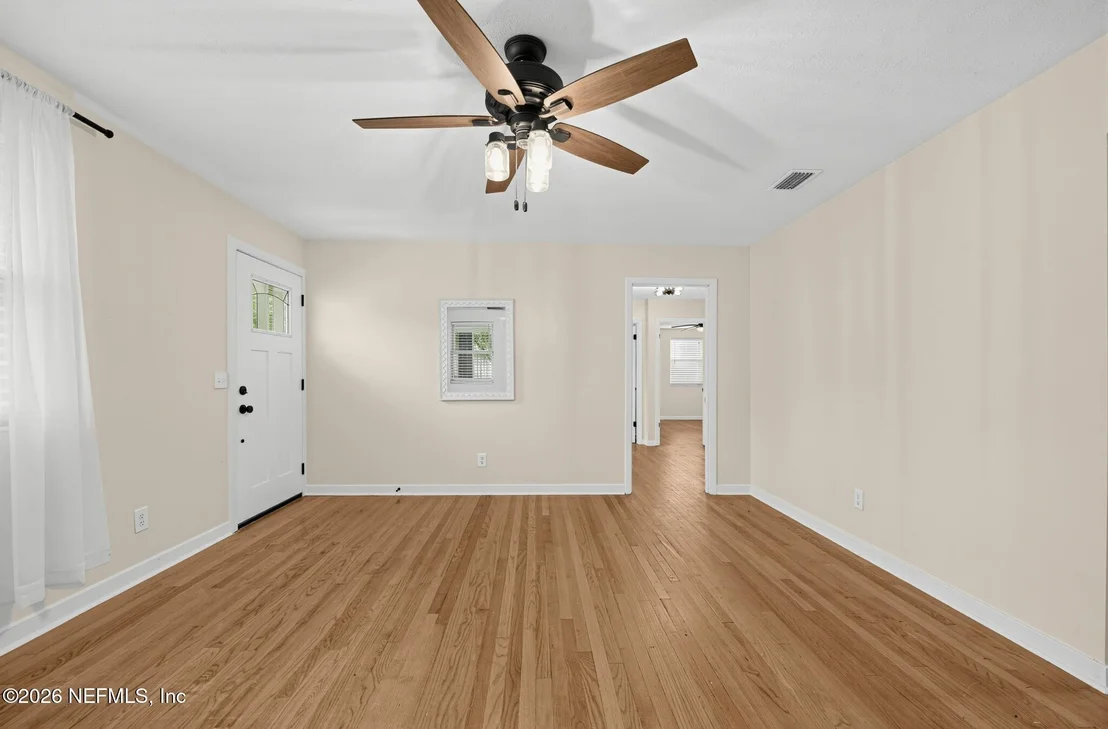 Photo of 450370 STATE ROAD 200