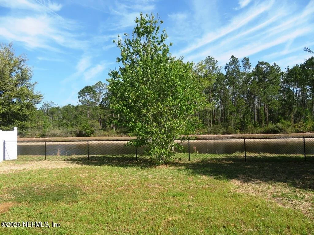 Photo of 495 ISLAMORADA Drive S