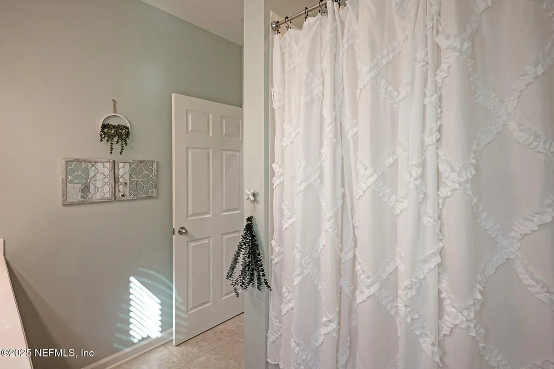 Photo of 112 PLAZA DEL RIO Drive