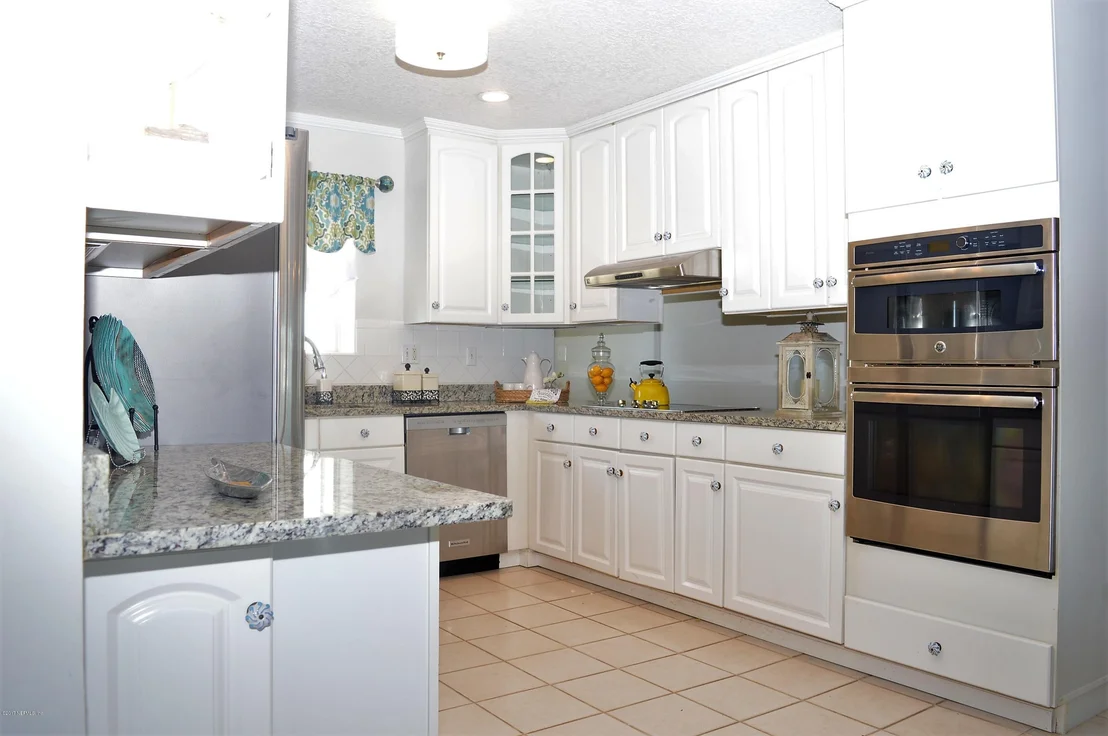 Photo of 3403 SILVER PALM Drive
