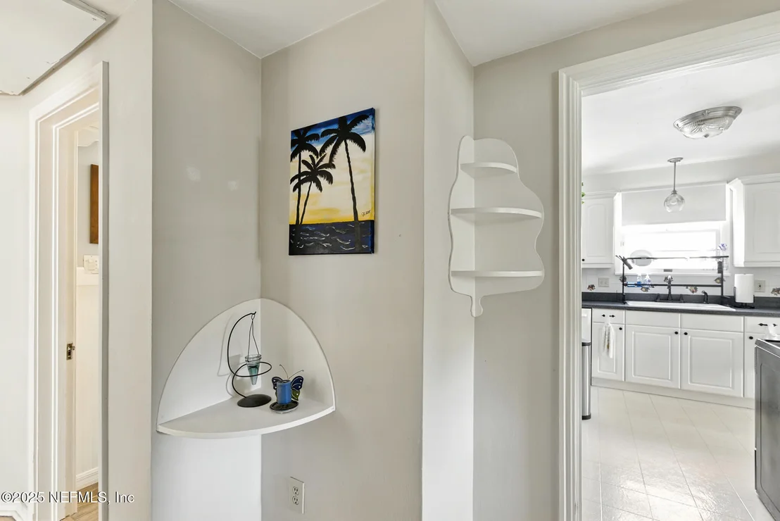 Photo of 1518 PARRISH Place