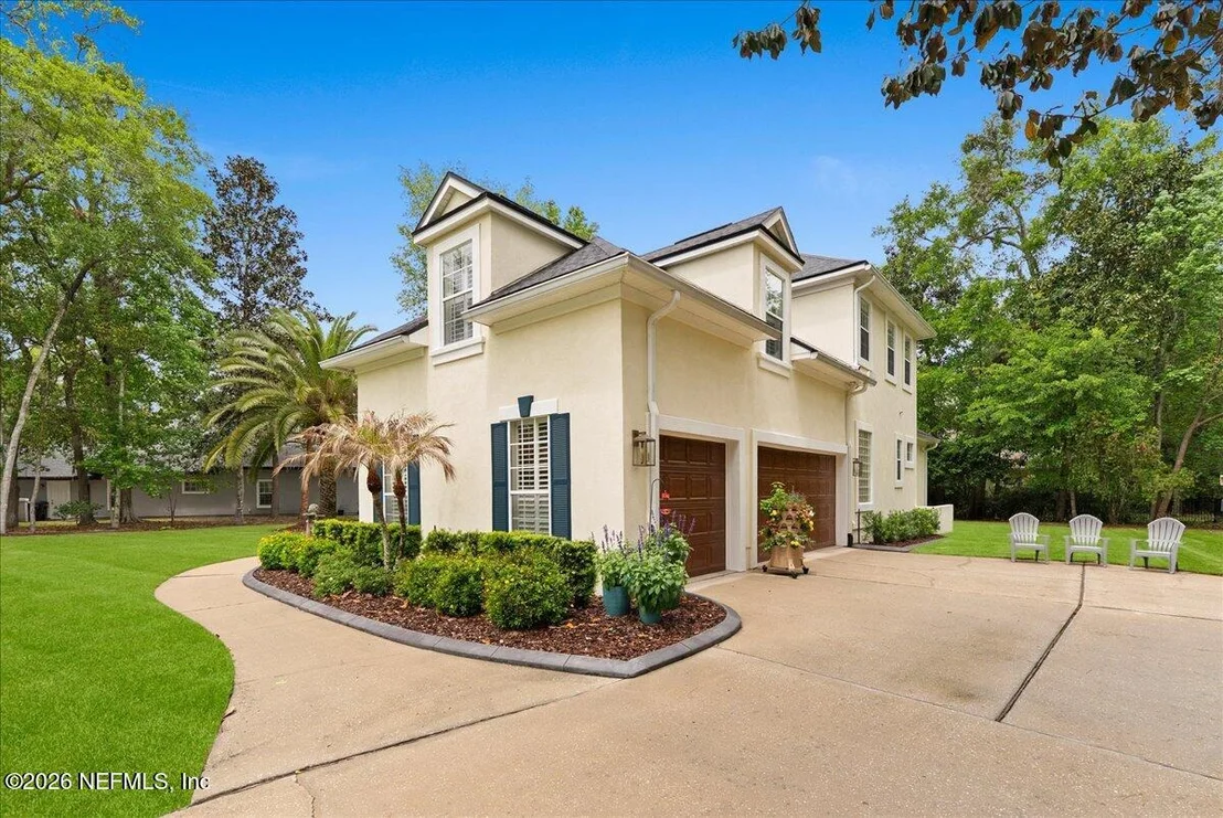 Photo of 2566 FERNTREE Lane