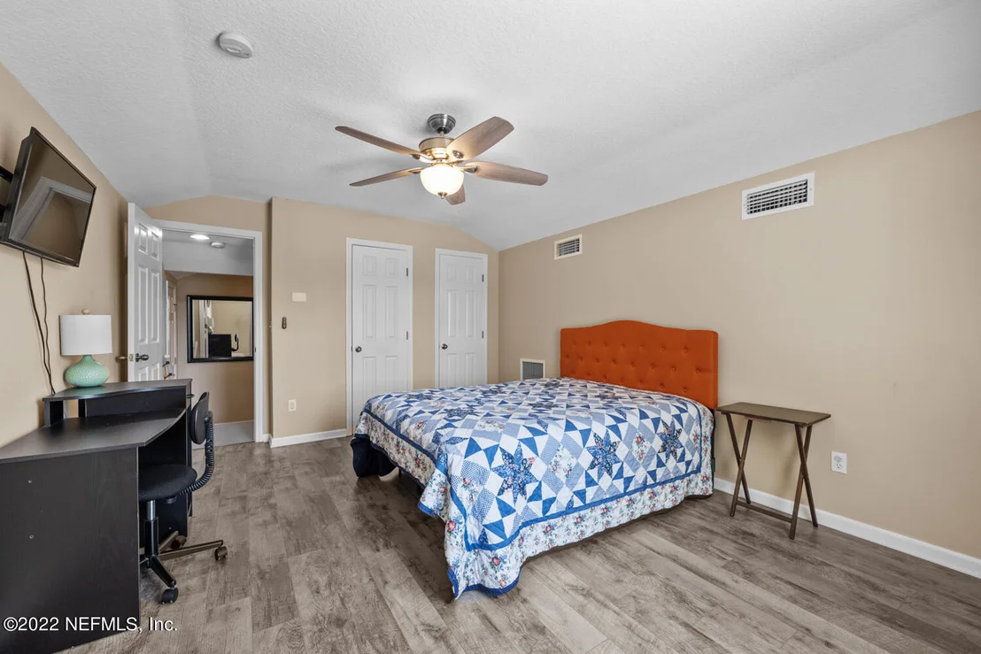Photo of 2472 WILLOWBEND Drive