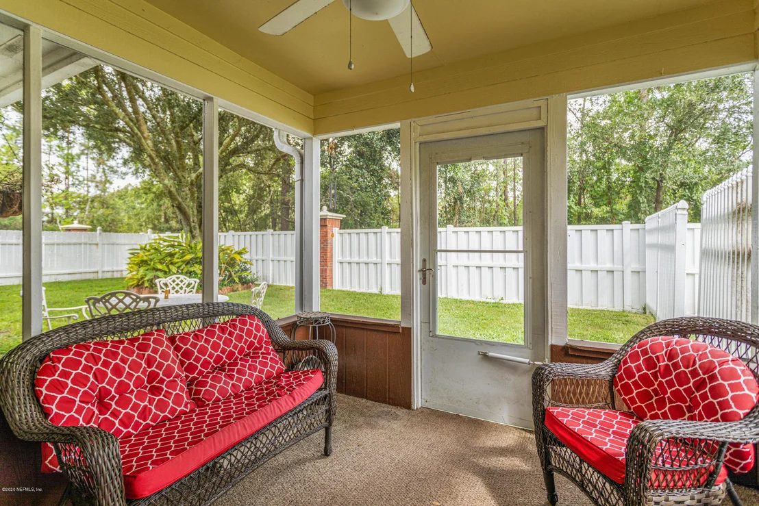 Photo of 285 CLOVER Court