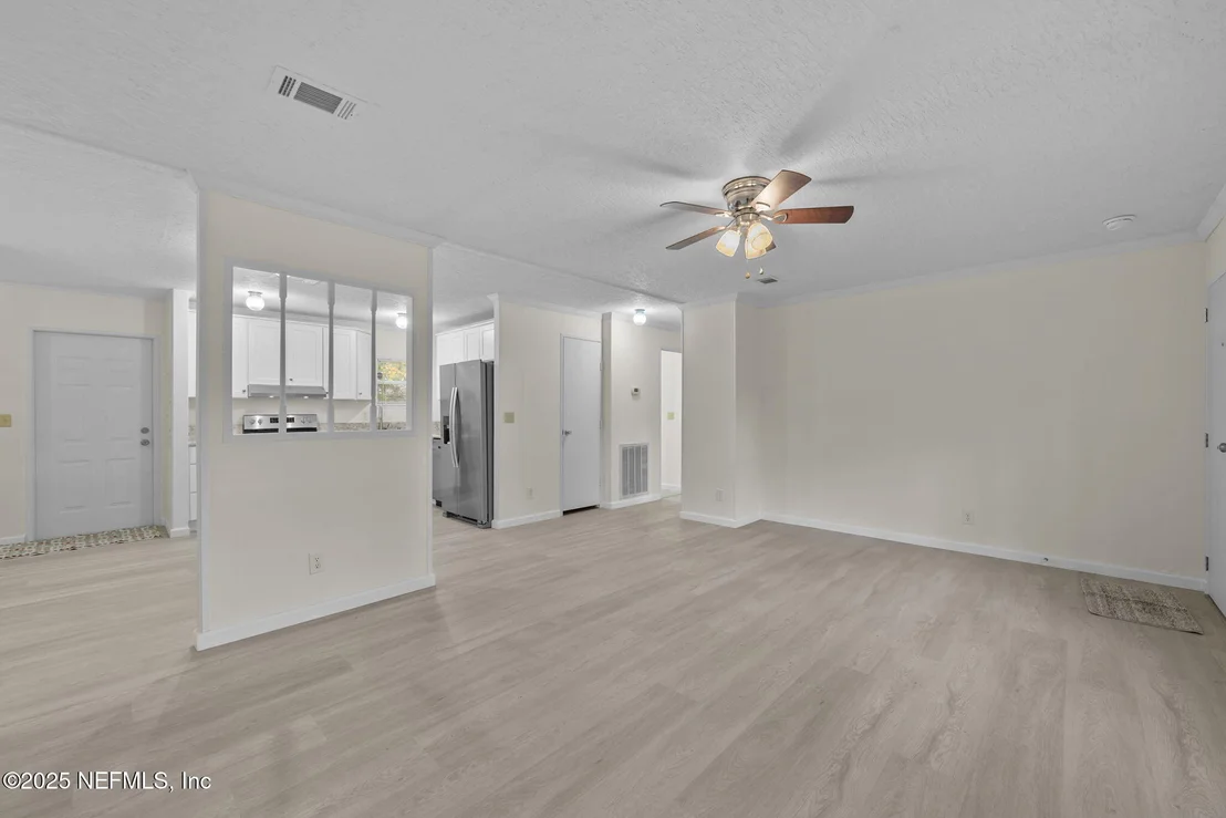 Photo of 112 SANJAN Drive