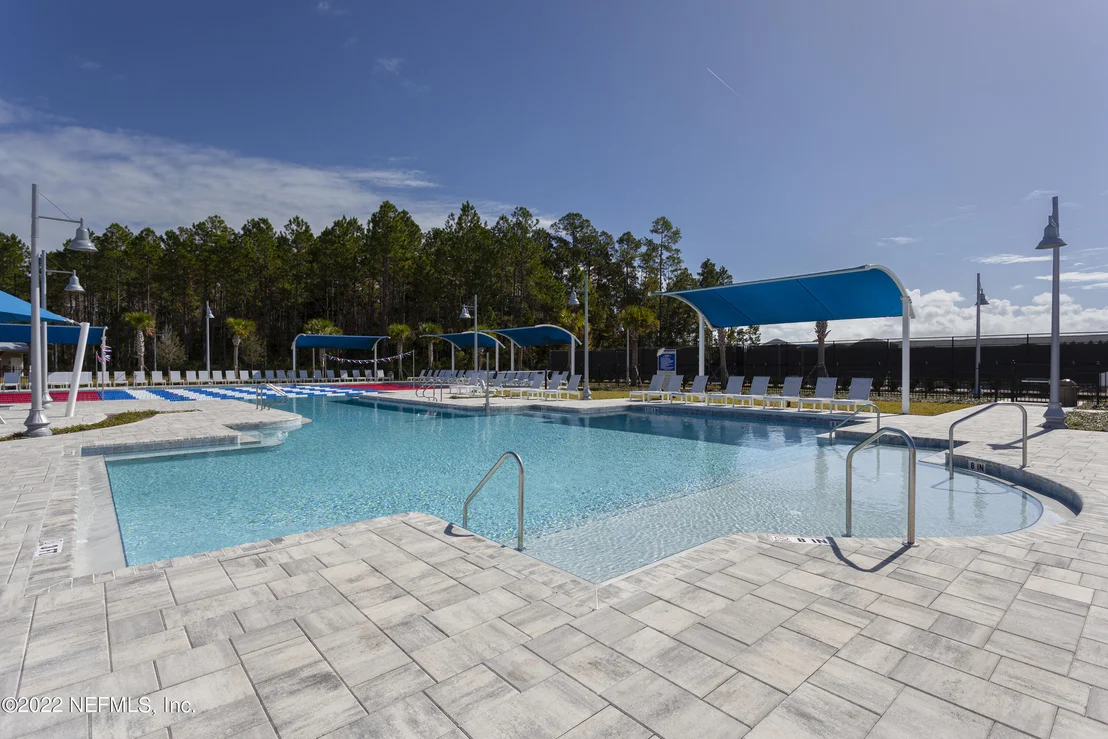 Photo of 814 SILVER PINE Drive