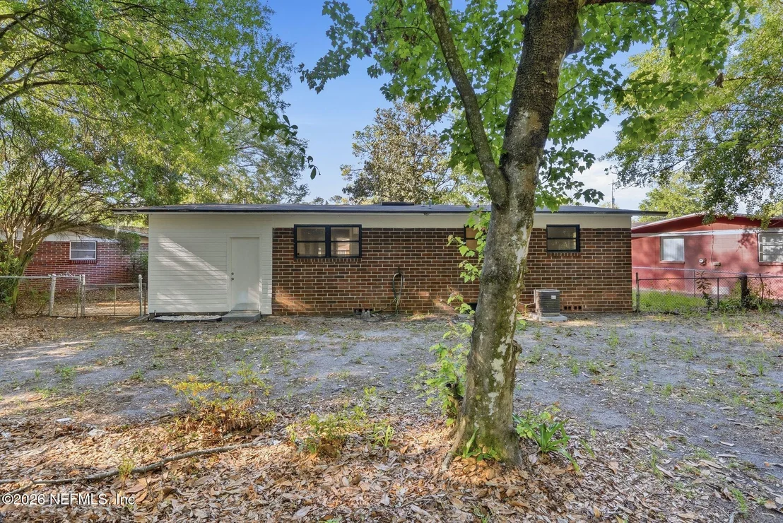 Photo of 4207 FRANCIS Road