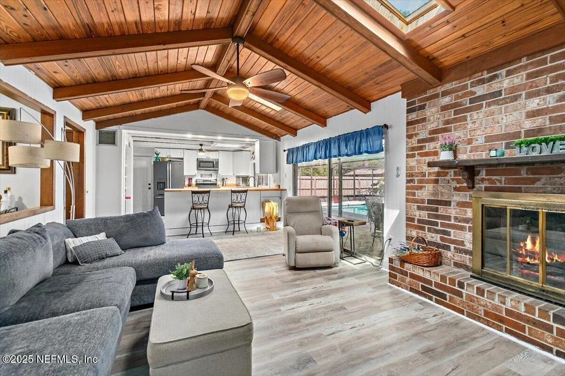 Photo of 17416 EAGLE BEND Boulevard